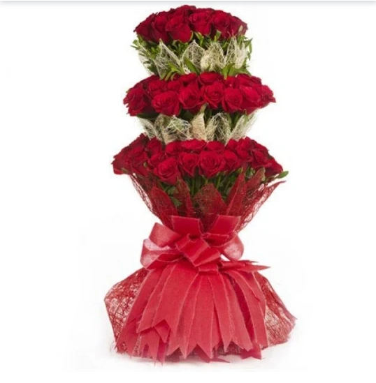 100 Red Rose Bunch
